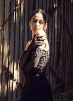 Alaya F channels vintage charm in black strapless bodycon gown, see pictures