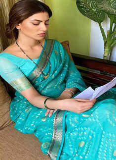 Compelling charisma​