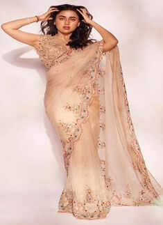 ​Beauty and poise​​