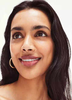 ​Tamil Nadu's Monica Tomas takes global runways by storm​