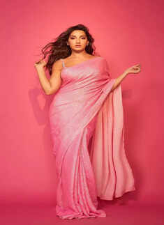 Nora Fatehi channels her inner Barbie, glams up in pink attire