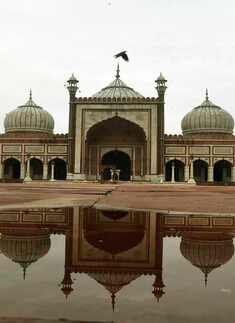 ​Indo-Persian architecture-inspired monuments in India