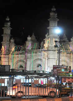 Tipu Sultan Shahi Mosque, Kolkata