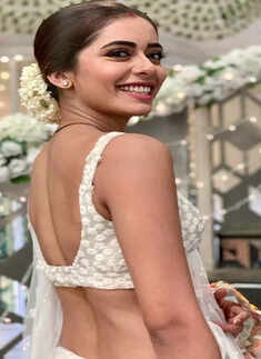 Sana Sayyad's elegant look redefines ethnic ensembles