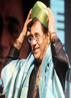Celebs mourn Jagjit Singh's death 