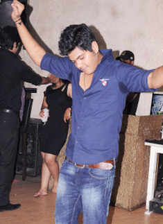 Viraj & Pawan Ratan's b'day party