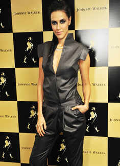 Johnnie Walker Jet black circuit party