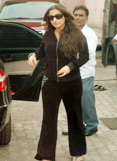 Vidya on 'KBC' sets