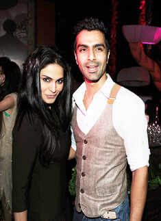 Celeb couples@BT's 17th anniv bash