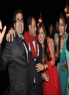 TV star Kinshuk weds Divya