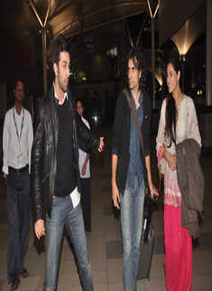 Nargis, Ranbir at airport