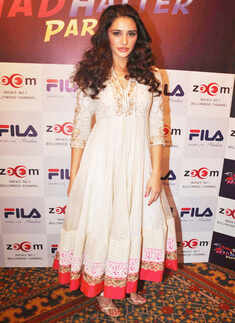 Awards & Performances