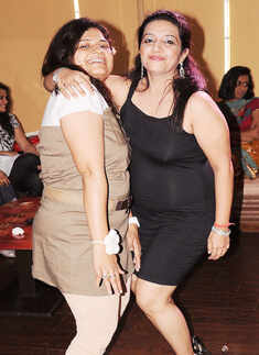 Renu Wadhwan's b'day bash