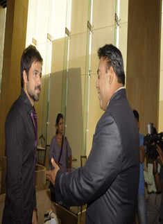 Emraan spotted at Powai