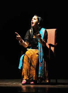 Play: 'Mandodari' by Shomshuklla