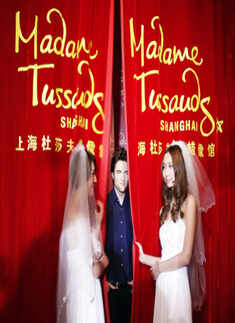 Pattinson waxed at Madame Tussauds!