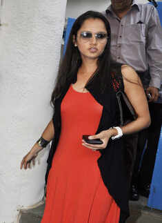 Lara Dutta's baby shower