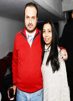 'Shroom Sunsets over the Qutab'