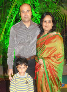 Reception of Parijatak and Mansi Bhonsle