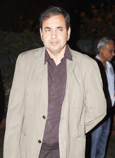 Vinay Thakur's 60th b'day bash