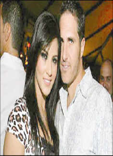 Sunny Leone's ex making moolah off her