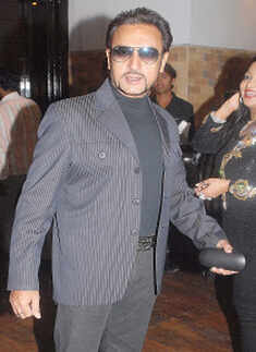 Celebs @ inauguration of 'Mangi Forever' lounge
