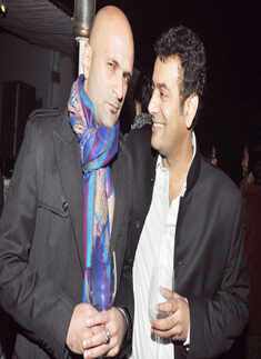 Cyrus Broacha live @ Olive