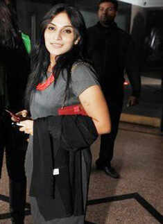 Aishwarya Dhanush @ Jynxxx party