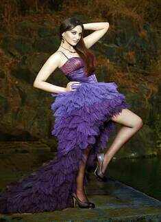 Sonakshi uncovers her "bold" avtar