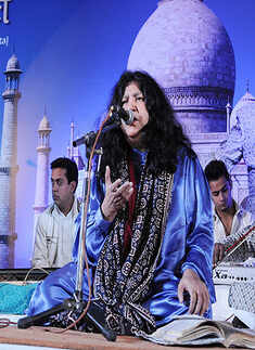 Abida Parveen performs