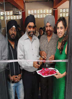 Launch of 'Cocoberry' outlet 