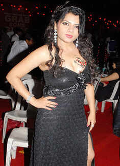 Shraddha @ Gondwana's new year bash