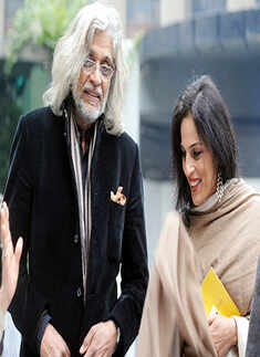 Celebs pay tribute to Farhan Mujib