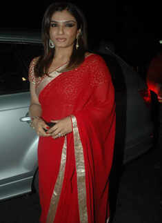 Stars at Sanjay Dutt's bash