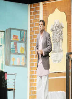 Play: 'Krishan vs Kanhaiya'