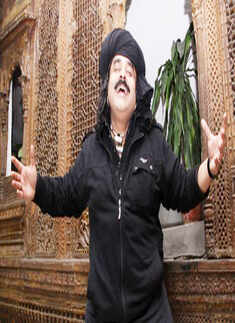 Pak. singer Arif Lohar's photoshoot