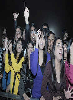 Edward Maya performs @ Amity's fest