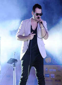 Edward Maya performs @ Amity's fest