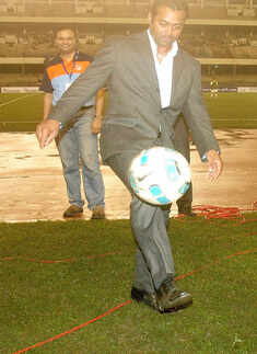 Leander Paes at Salt Lake Stadium