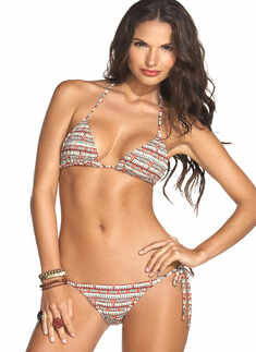 Bewitching bikini beauties