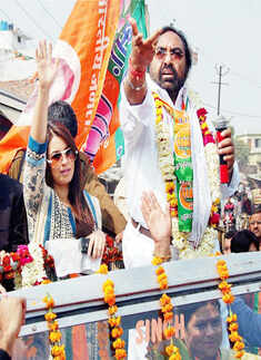 Stars at political campaigns