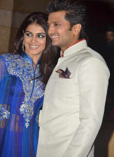 Vashu Bhagnani's daughter sangeet bash
