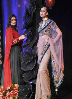 Show by Charu Parashar