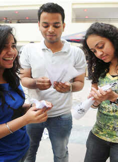 World paper plane contest