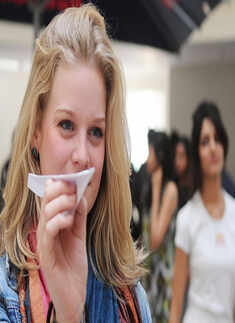 World paper plane contest