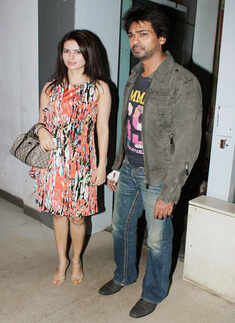 Nikhil Dwivedi with wife