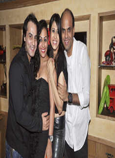 Kishwar Merchant's b'day bash