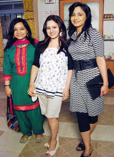 'Jamuna Paar' cast get together