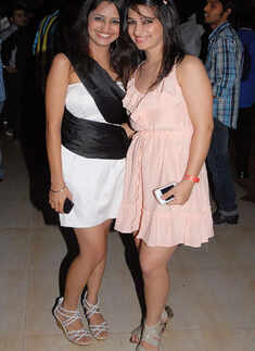 Raisoni college's farewell party