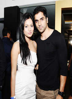 JAL band performs @ Capitol